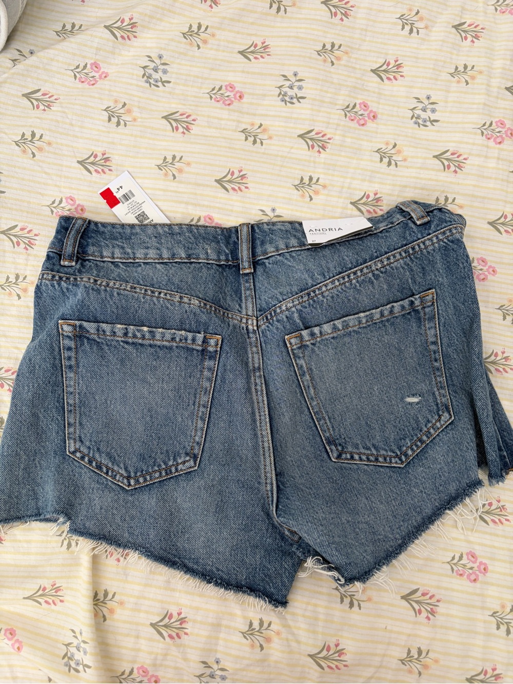 Dynamite Andria Festival High-Rise Denim Cutoff Shorts - Blue - Picture 3 of 4